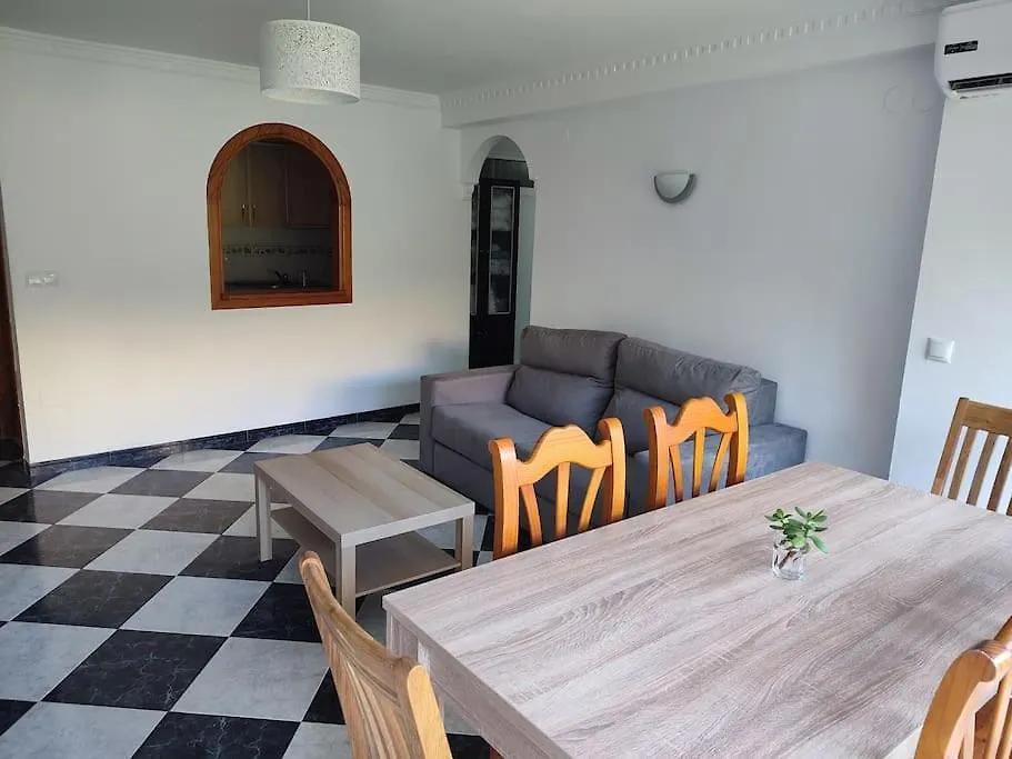 Apartamento En Playa Carvajal Fuengirola